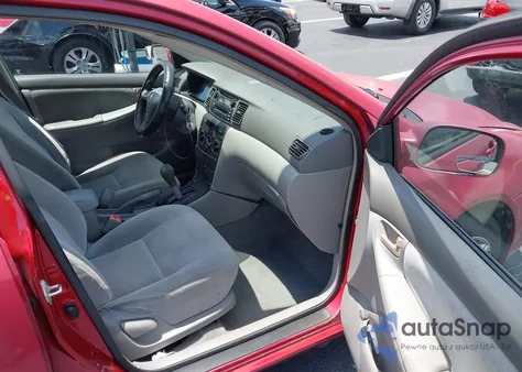 2004 Toyota Corolla Ce из США, поврежденный, VIN 1NXBR32E04Z281994